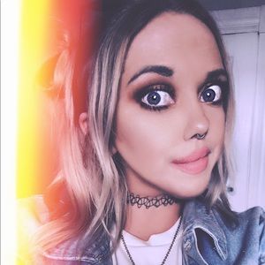 Meet your Posher, Cait